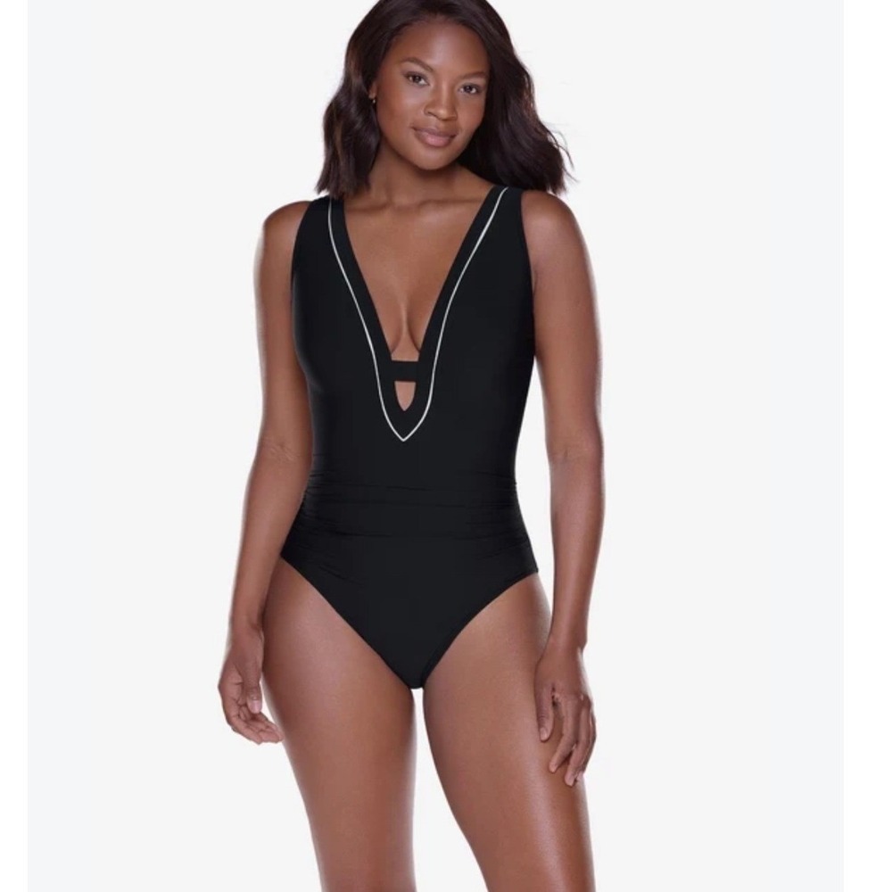 NEW Miraclesuit Zen Black One Piece Swimsuit V-Neck Tummy Control 6570405 Size 8